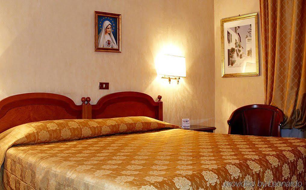 Hotel Pace Helvezia Rome Luaran gambar