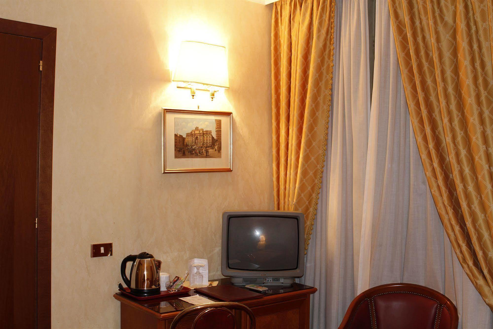 Hotel Pace Helvezia Rome Luaran gambar