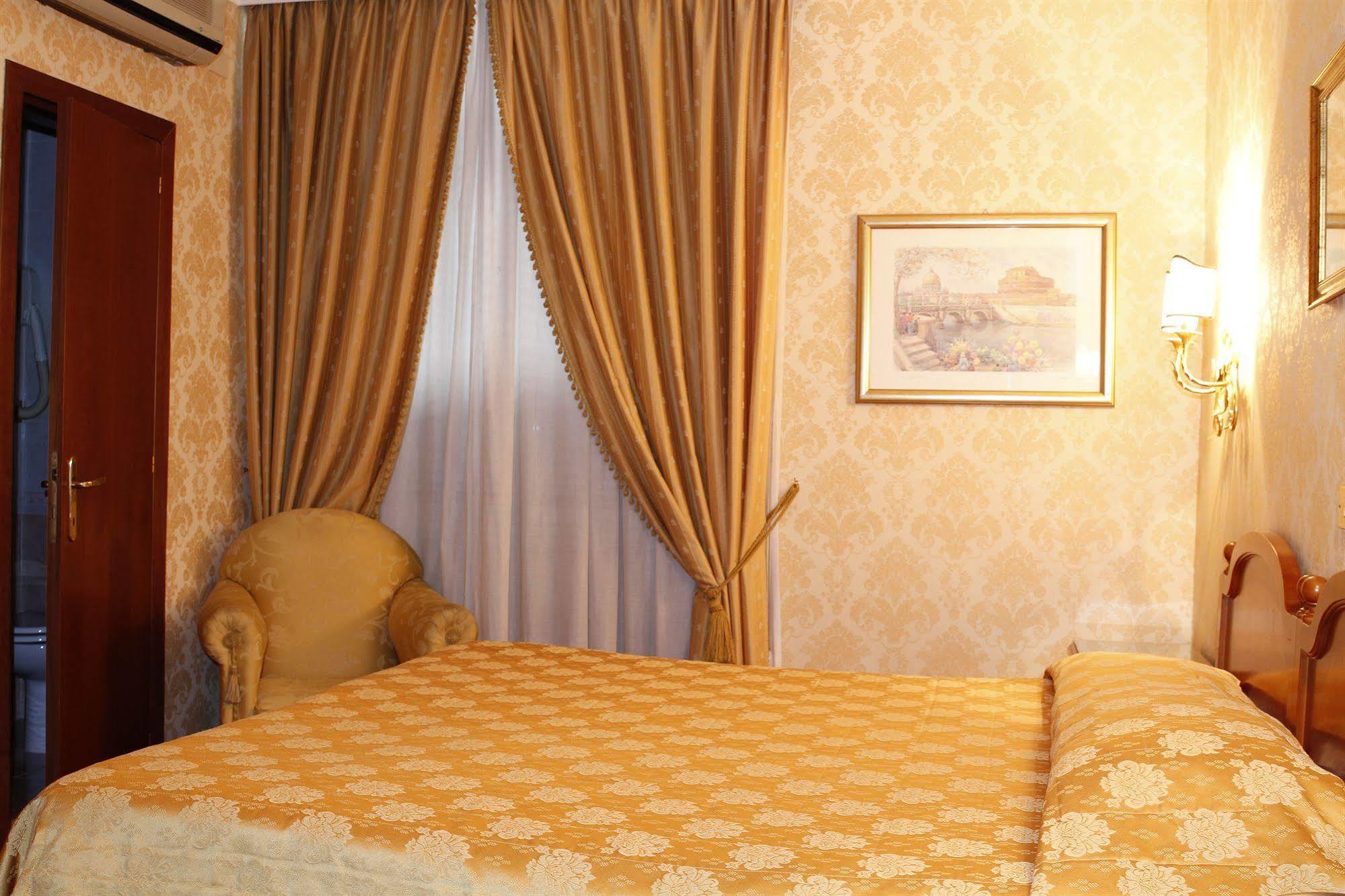 Hotel Pace Helvezia Rome Luaran gambar